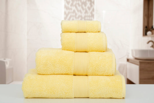 منشفة حمام فاخرة من فندق رويال ليفينج