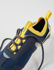 حذاء رياضي سوبرلايت رانر للأولاد من زيبي